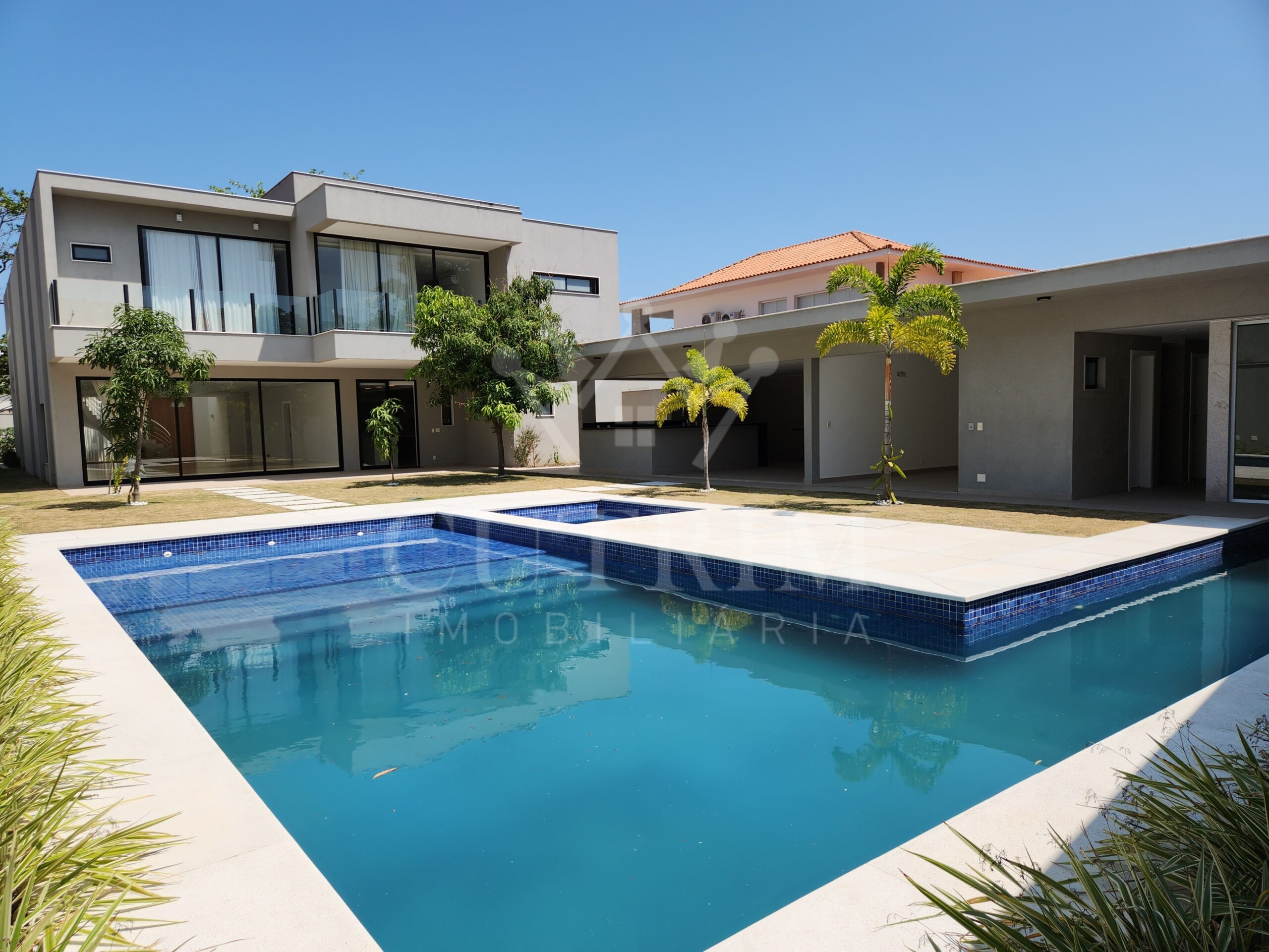 CASA DUPLEX - CONDOMÍNIO NOVO LEBLON - BARRA DA TIJUCA