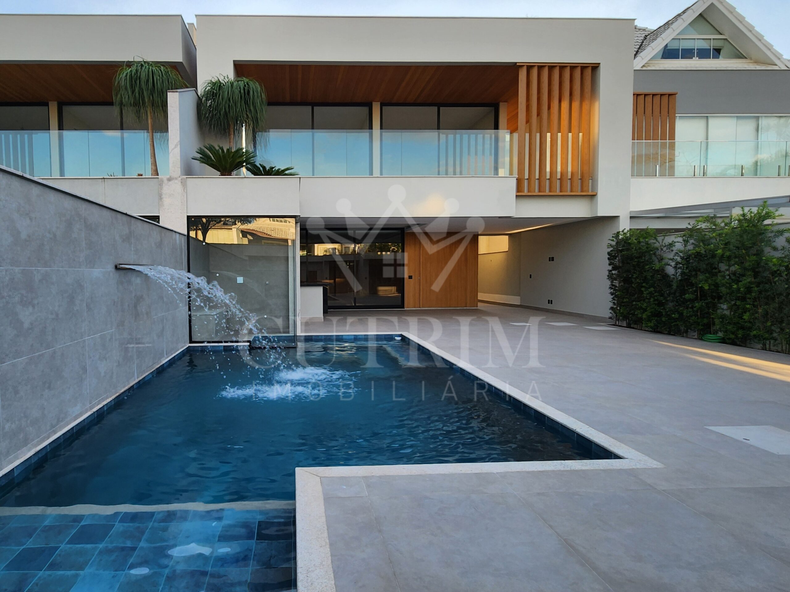 CASA TRIPLEX - CONDOMINIO BLUE HOUSES - BARRA DA TIJUCA