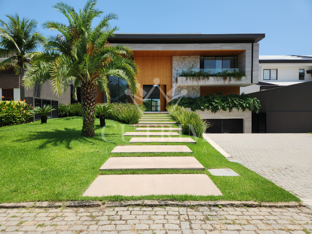 CASA TRIPLEX – CONDOMINIO MALIBU - BARRA DA TIJUCA