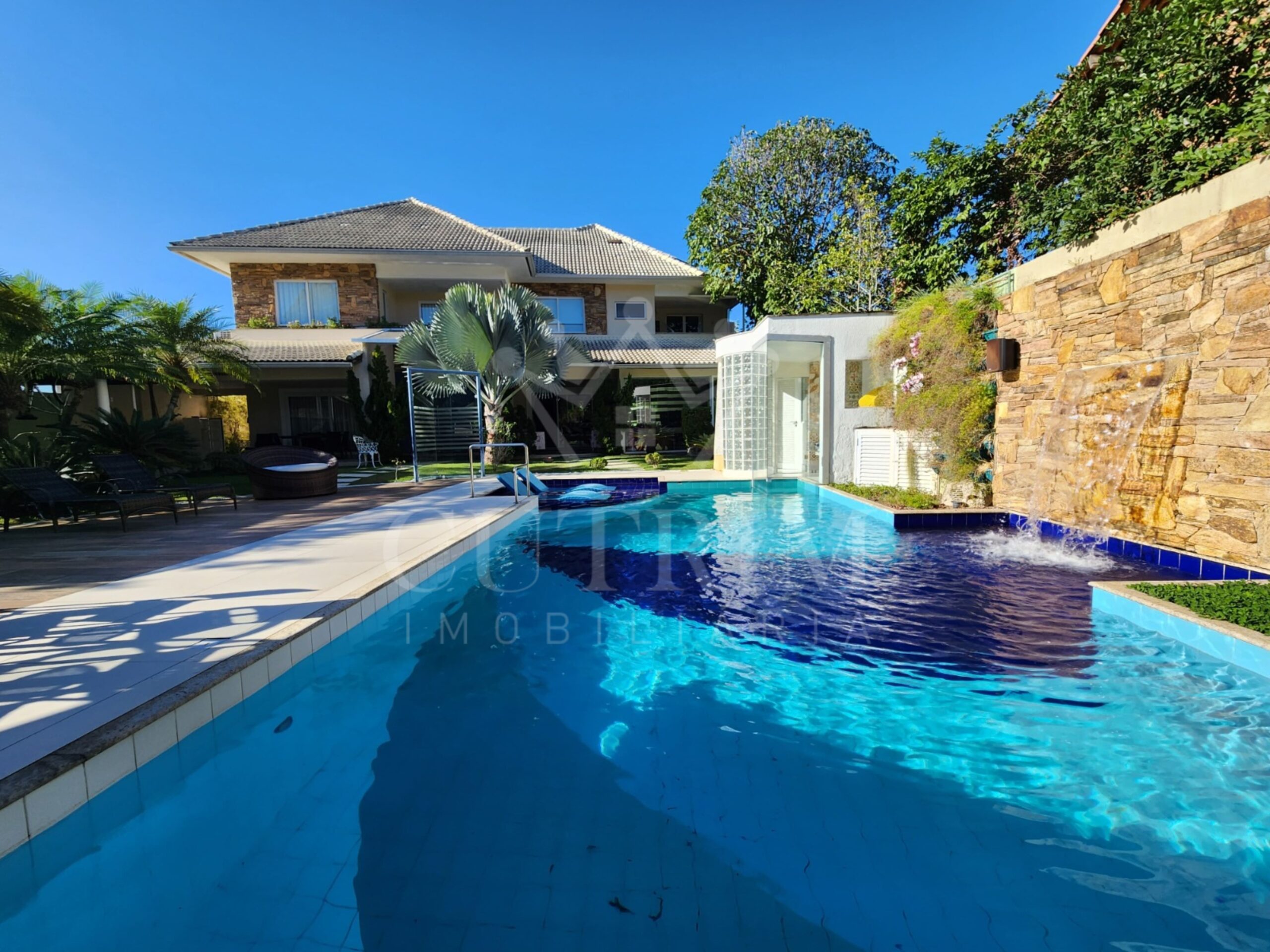 CASA TRIPLEX - CONDOMÍNIO MANSÕES - BARRA DA TIJUCA