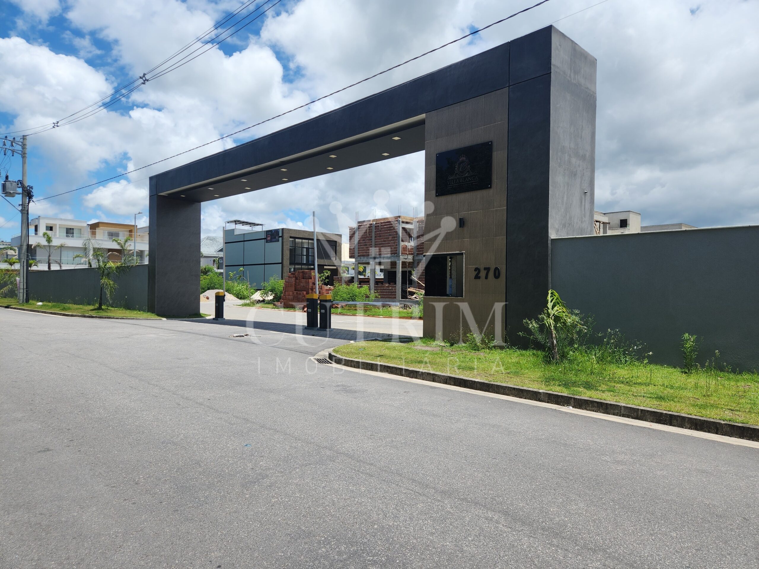 CI0079 – TERRENO UNIFAMILIAR – CONDOMÍNIO VILLA BLANCA I – RECREIO DOS BANDEIRANTES