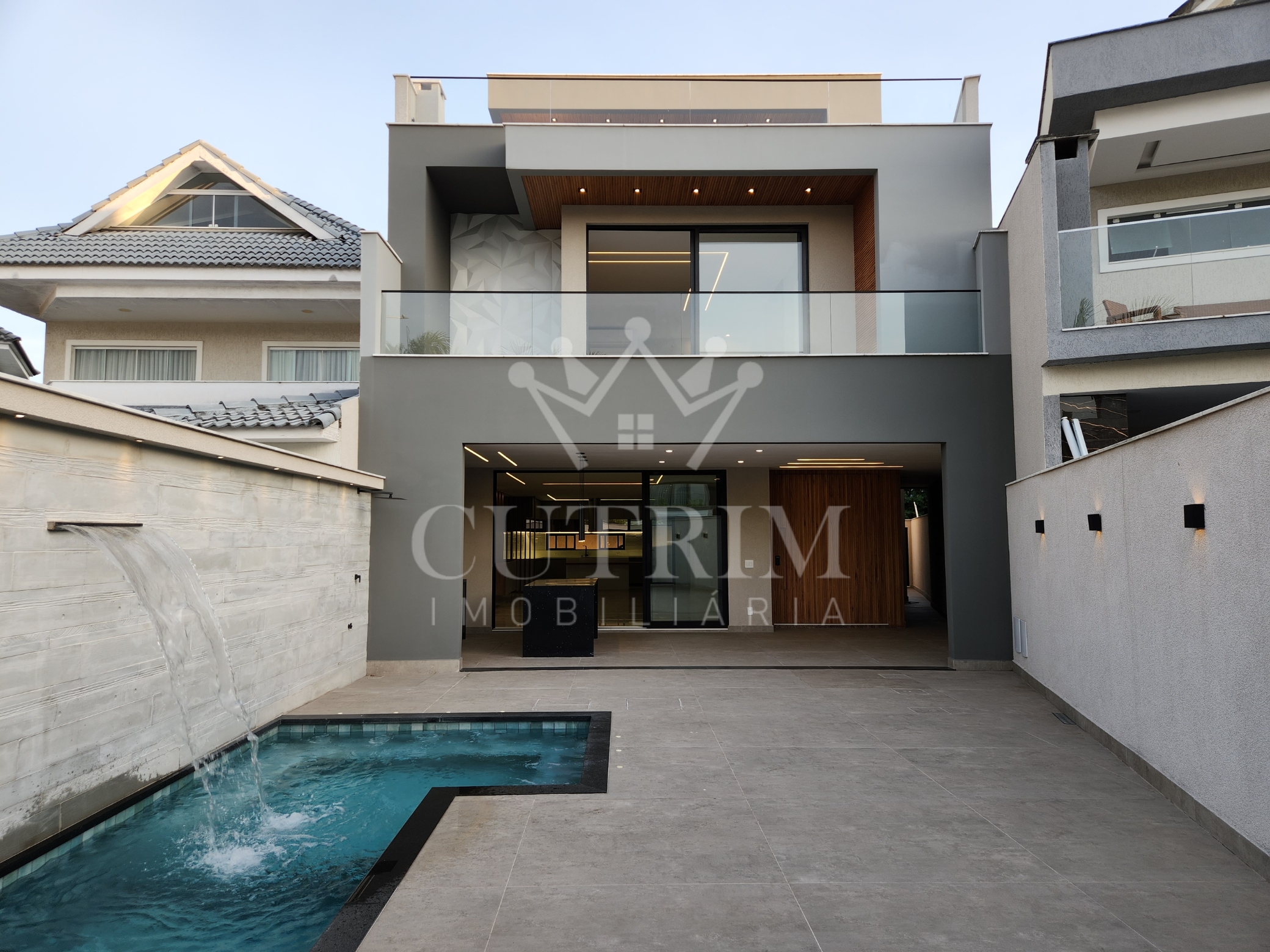 CI0080 – CASA TRIPLEX – CONDOMÍNIO RIVIERA DEL SOL