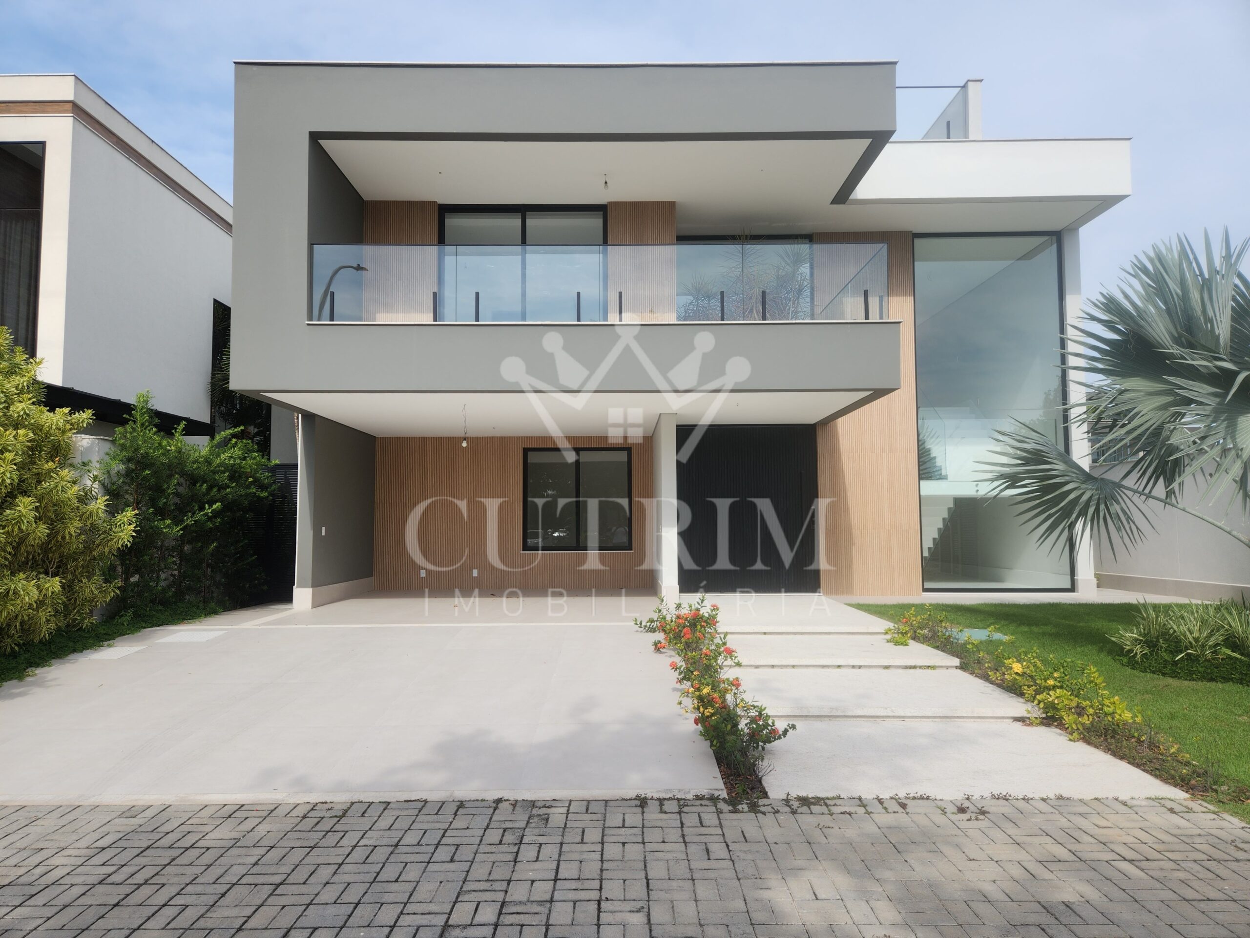 CI0094 – CASA TRIPLEX – CONDOMÍNIO ALPHAVILLE – BARRA DA TIJUCA – 5 SUÍTES – R$ 7.800.000,00